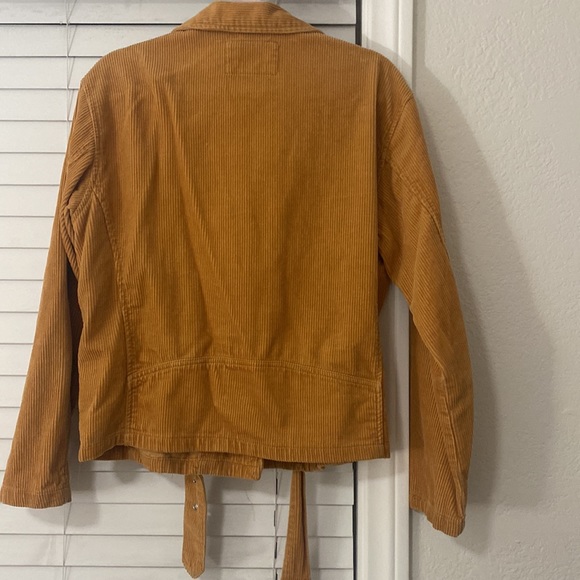 Jacket - Picture 3 of 3